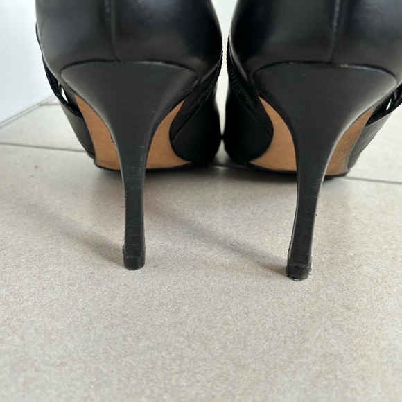 Manolo Blahnik black ankle boots - Picture 3 of 4